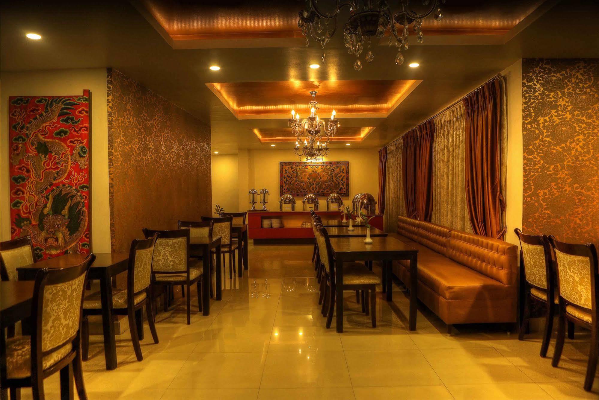 Mandala Boutique Hotel Kathmandu Exteriör bild